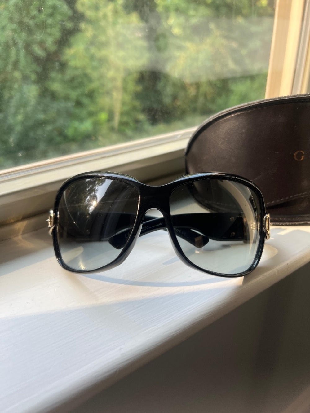 Gucci vintage sunglasses with buckle